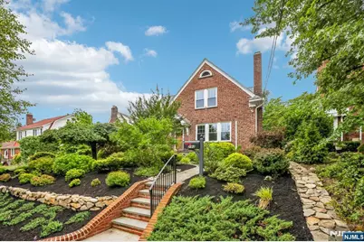 293 Euclid Avenue, Hackensack, NJ 07601 - Photo 2