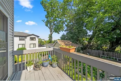 693 Probst Avenue A #A, Fairview, NJ 07022 - Photo 20
