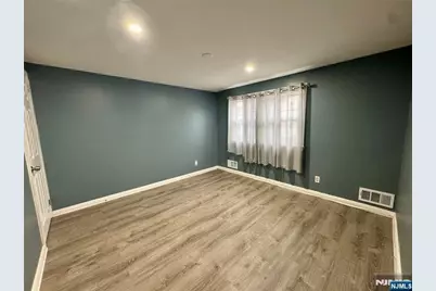 347 29th Street, Paterson, NJ 07514 - Photo 14