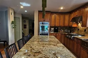 616 Hackensack St, Carlstadt, NJ 07072 - Photo 8