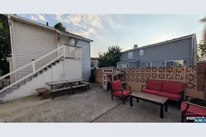616 Hackensack Street, Carlstadt, NJ 07072 - Photo 44