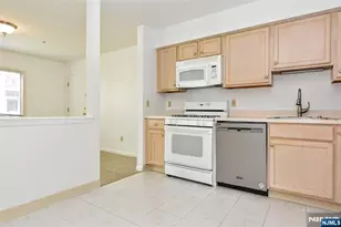 125 Orchard Park, Allendale, NJ 07401 - Photo 14