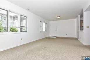 125 Orchard Park, Allendale, NJ 07401 - Photo 12