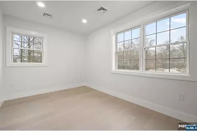 411 A Clinton Avenue, Northvale, NJ 07647 - Photo 26