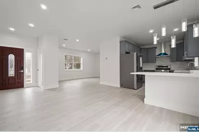 411 A Clinton Avenue, Northvale, NJ 07647 - Photo 4