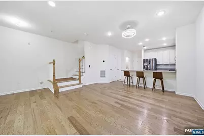128 Wesmont Drive, Wood Ridge, NJ 07075 - Photo 4