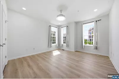 128 Wesmont Drive, Wood Ridge, NJ 07075 - Photo 20