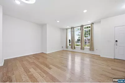128 Wesmont Drive, Wood Ridge, NJ 07075 - Photo 10
