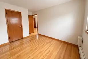 40 Stuyvesant Ave 4, Lyndhurst Township, NJ 07071 - Photo 8