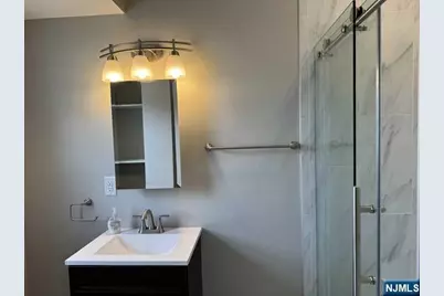 121 Humboldt Street, East Rutherford, NJ 07073 - Photo 14