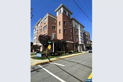 225 Walker Street 303 #303, Cliffside Park, NJ 07010 - Photo 2
