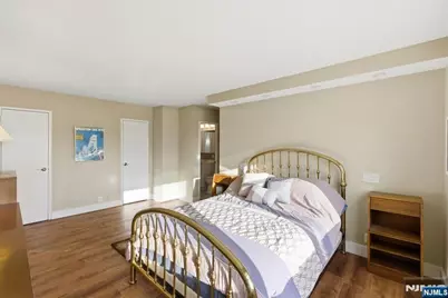 2077 Center 9A #9A, Fort Lee, NJ 07024 - Photo 12