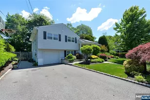 14-29 Lucena Dr, Fair Lawn, NJ 07410 - Photo 24