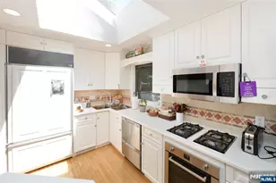 14-29 Lucena Dr, Fair Lawn, NJ 07410 - Photo 8