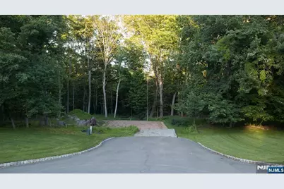 23 Fillmore Drive, Washington Township, NJ 07675 - Photo 1