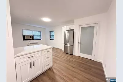 3081 Edwin Avenue 1H #1H, Fort Lee, NJ 07024 - Photo 1