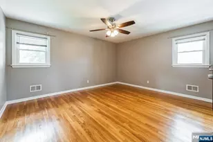 150 Pleasant Ave, Bergenfield, NJ 07621 - Photo 24