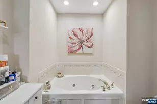 101 Rock Creek Dr T218, Clifton, NJ 07014 - Photo 34