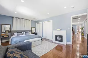 301 Roosevelt Ave, Hasbrouck Heights, NJ 07604 - Photo 14