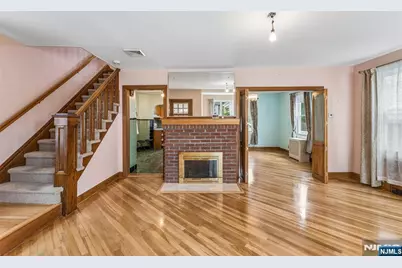 23 Princeton Street, Nutley, NJ 07110 - Photo 4