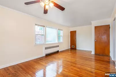 56 McKay Avenue, East Orange, NJ 07018 - Photo 4