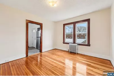272 Clay Street 2 #2, Hackensack, NJ 07601 - Photo 4