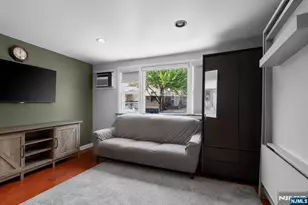 609 38th St, Union City, NJ 07087 - Photo 44