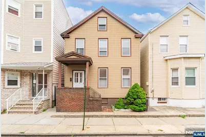 8 Lincoln Avenue, Kearny, NJ 07032 - Photo 1