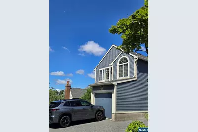 272 Cambridge Drive, Ramsey, NJ 07446 - Photo 2