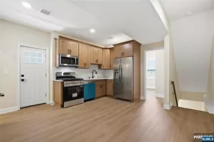 30 Edison St, Bloomfield, NJ 07003 - Photo 6