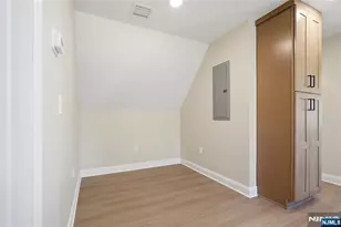 30 Edison St, Bloomfield, NJ 07003 - Photo 22