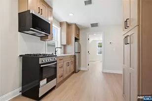 30 Edison St, Bloomfield, NJ 07003 - Photo 16