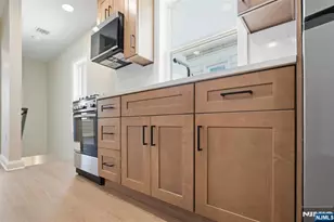 30 Edison St, Bloomfield, NJ 07003 - Photo 16