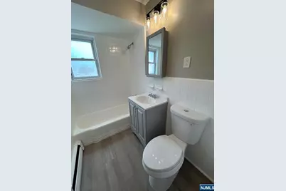 1266 Teaneck 9A #9A, Teaneck Township, NJ 07666 - Photo 2
