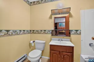 185 Reldyes Ave, Leonia, NJ 07605 - Photo 12