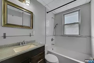 349 Undercliff Ave, Edgewater, NJ 07020 - Photo 6