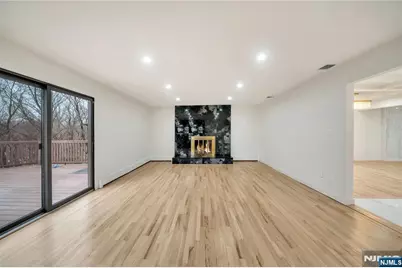 468 Morse Avenue, Ridgefield, NJ 07657 - Photo 14