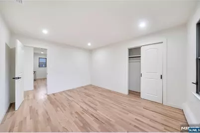 468 Morse Avenue, Ridgefield, NJ 07657 - Photo 32
