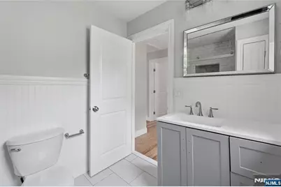 43 4th Street, Ridgefield Park, NJ 07660 - Photo 4
