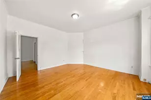 104 N 5th St, Harrison, NJ 07029 - Photo 4