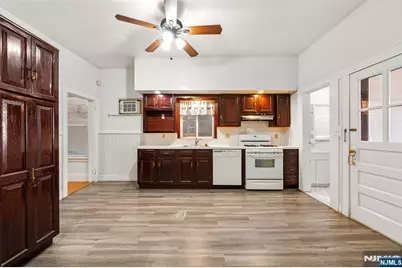 104 N 5th Street, Harrison, NJ 07029 - Photo 8