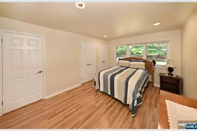 60 Sunset Court, Mahwah, NJ 07430 - Photo 16