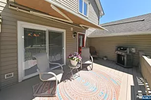 60 Sunset Ct, Mahwah, NJ 07430 - Photo 18