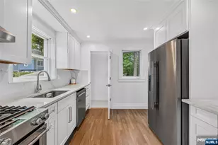 91 Columbus Dr, Tenafly, NJ 07670 - Photo 10