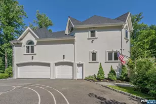 16 Ware Rd, Upper Saddle River, NJ 07458 - Photo 46