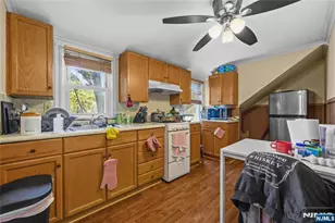 151 Conover, Nutley, NJ 07110 - Photo 18