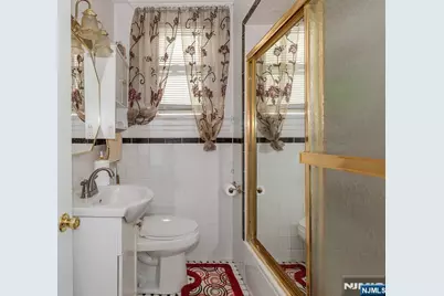 73 Bergen Avenue, Clifton, NJ 07011 - Photo 10
