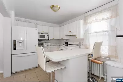 73 Bergen Avenue, Clifton, NJ 07011 - Photo 8