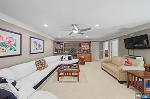 79 S Mackenzie Ln, Denville, NJ 07834 - Photo 30
