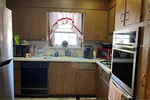 23 Koster Street 1Fl, Wallington, NJ 07057 - Photo 6